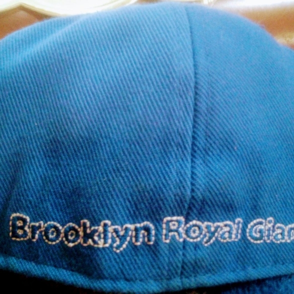 VINTAGE BROOKLYN ROYAL HEAD GEAR BASEBALL CAP COLLECTION GENTLY LOVED - Picture 2 of 4